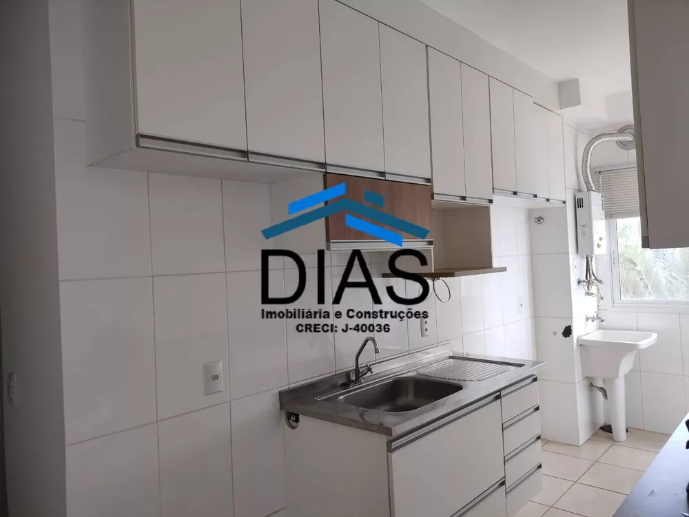 Apartamento à venda com 2 quartos, 64m² - Foto 4