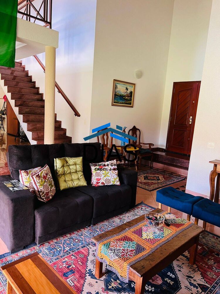 Chácara, 5 quartos, 5012 m² - Foto 2