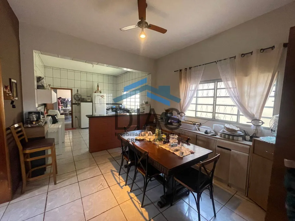 Casa, 2 quartos, 165 m² - Foto 4
