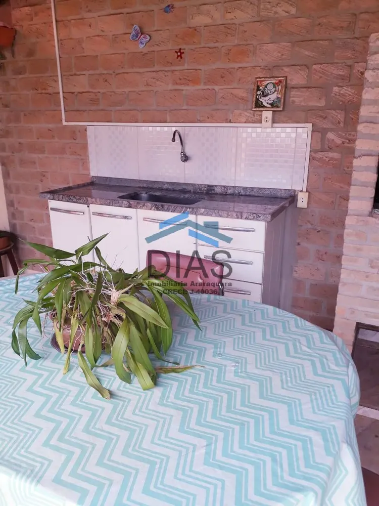 Casa, 3 quartos, 210 m² - Foto 4