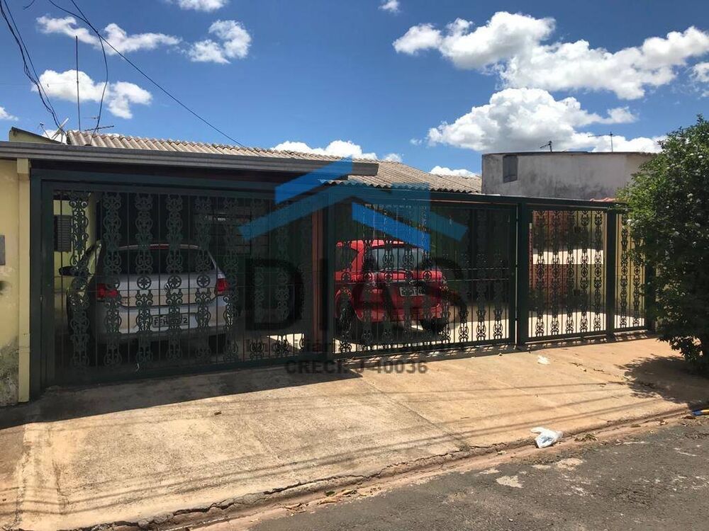 Casa à venda com 3 quartos, 180m² - Foto 1