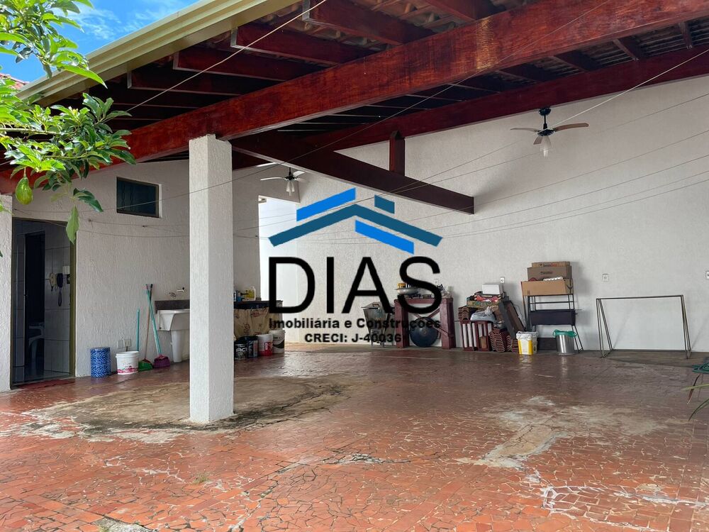 Casa, 3 quartos, 257 m² - Foto 4