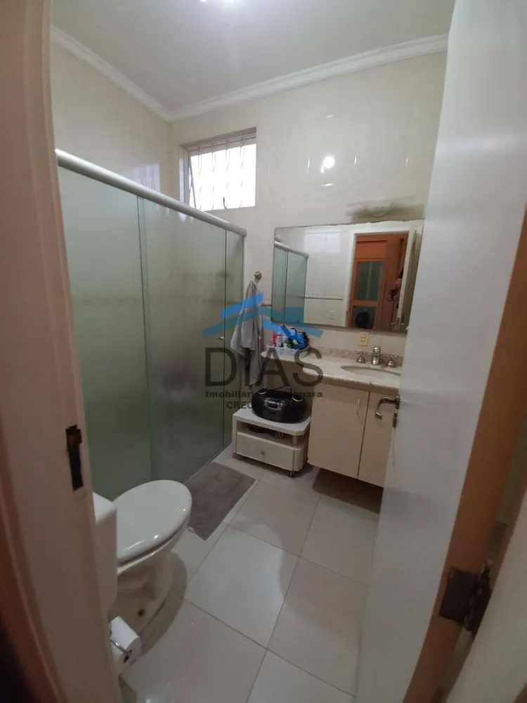 Casa, 3 quartos, 273 m² - Foto 8