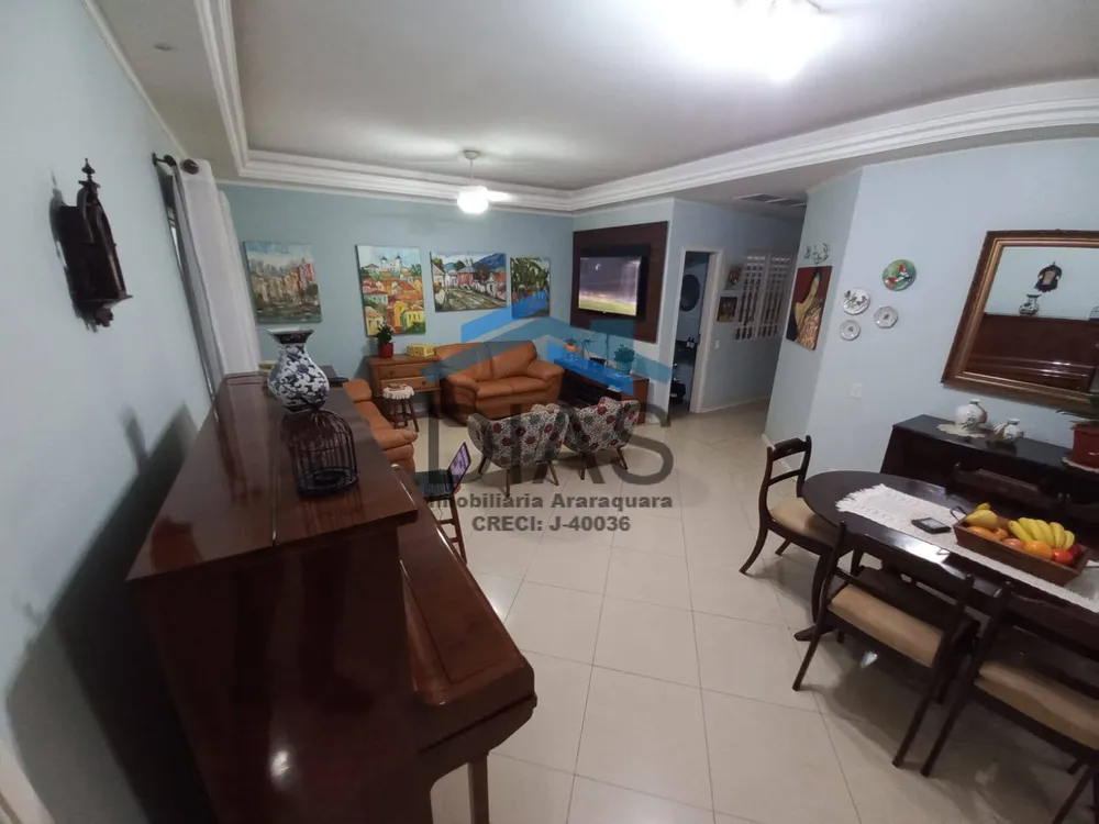 Casa, 3 quartos, 273 m² - Foto 2