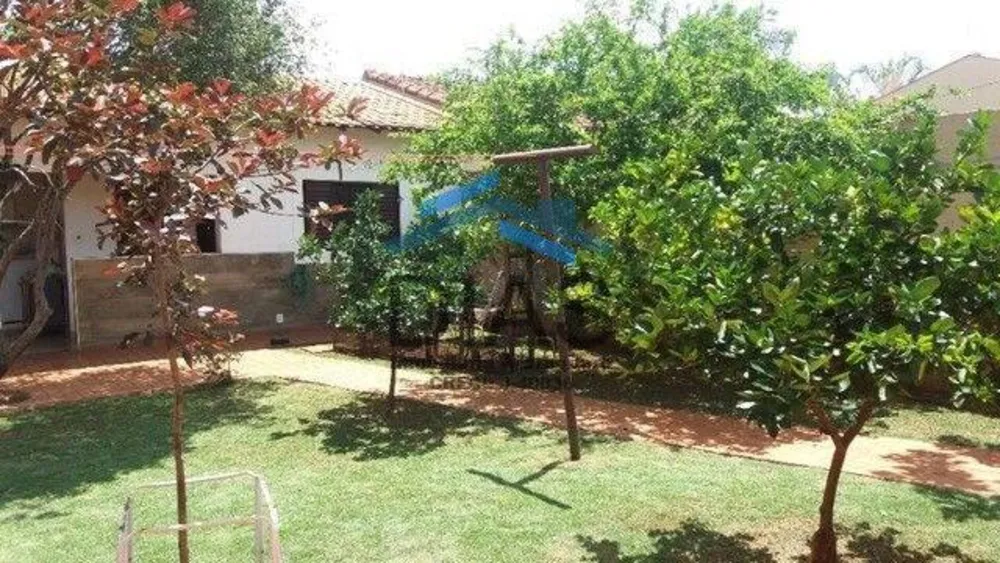 Casa, 3 quartos, 217 m² - Foto 1