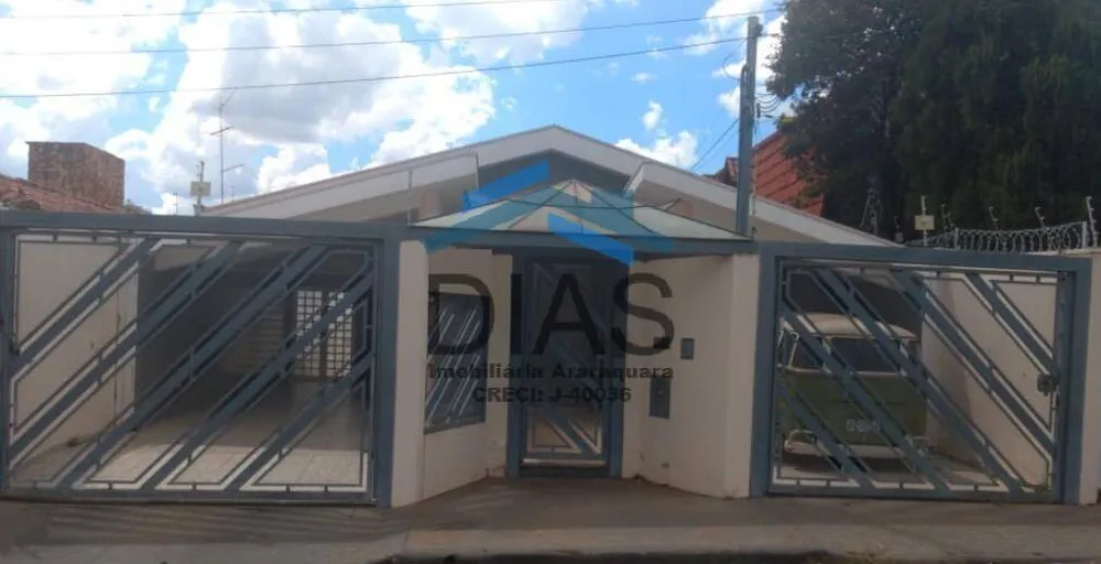 Casa, 3 quartos, 331 m² - Foto 1