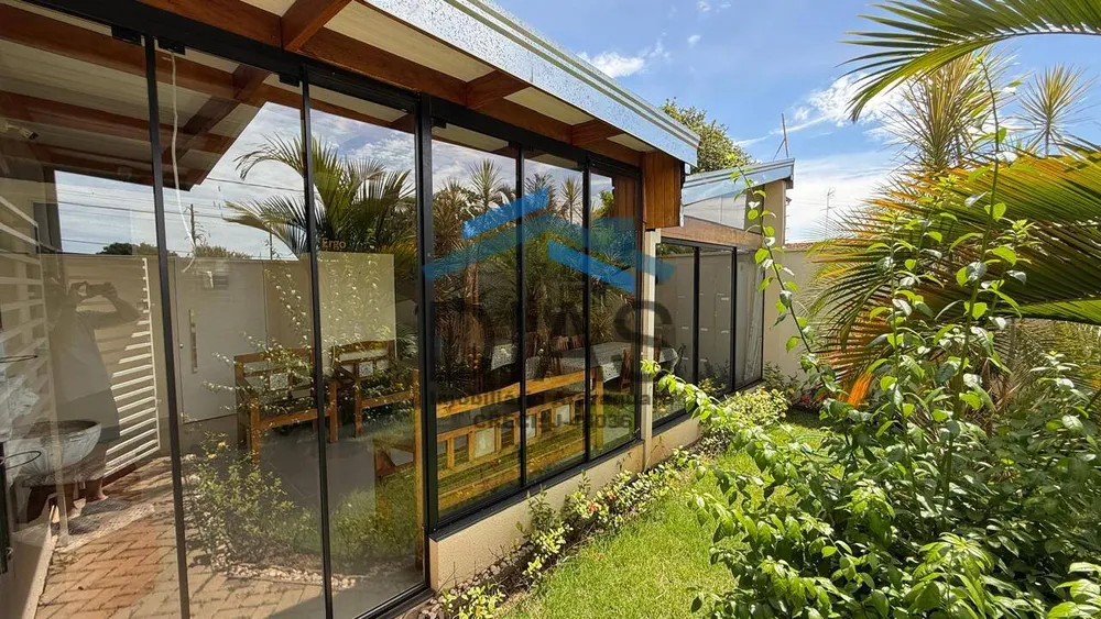 Casa, 3 quartos, 186 m² - Foto 1