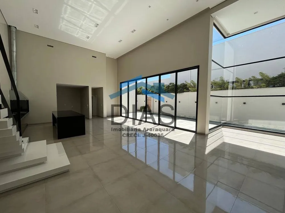Casa, 4 quartos, 381 m² - Foto 2