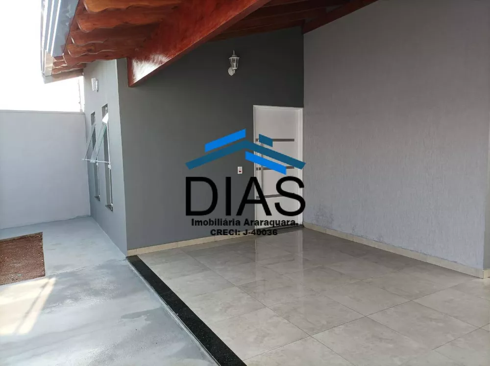 Casa à venda com 2 quartos, 82m² - Foto 2