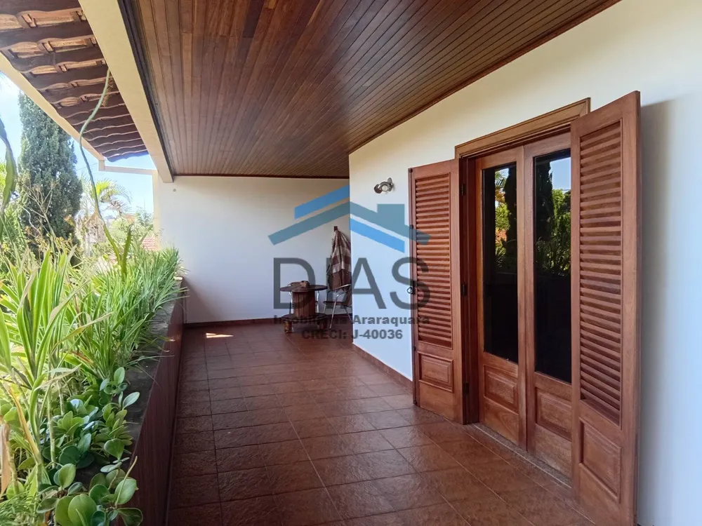 Casa, 3 quartos, 347 m² - Foto 3