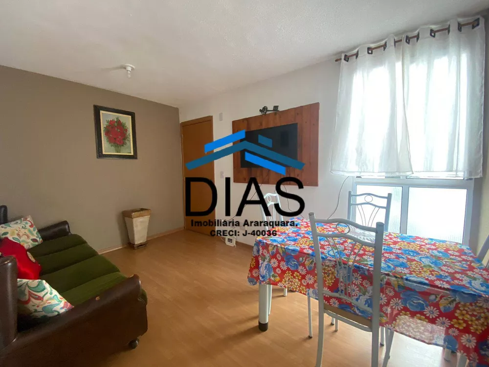 Apartamento à venda com 2 quartos, 56m² - Foto 2