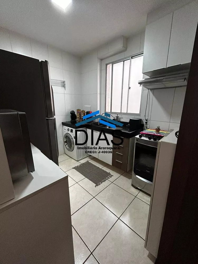 Apartamento à venda com 2 quartos, 62m² - Foto 3