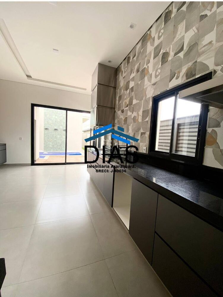 Casa, 3 quartos, 194 m² - Foto 4