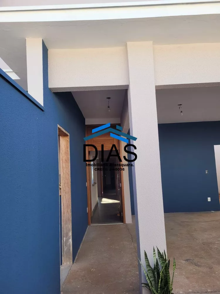 Casa à venda com 3 quartos, 110m² - Foto 2