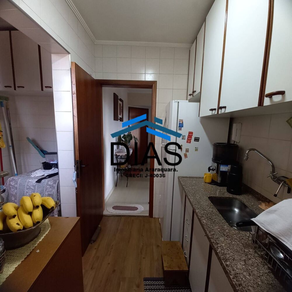 Apartamento à venda com 2 quartos, 73m² - Foto 4