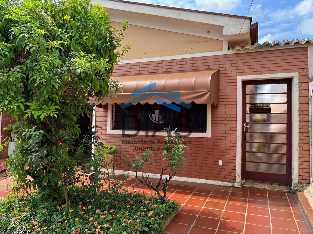 Casa, 3 quartos, 190 m² - Foto 1
