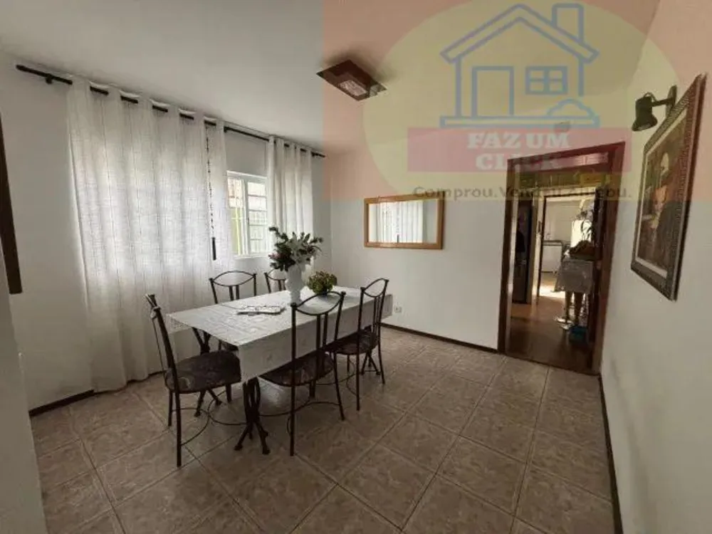 Casa, 4 quartos, 180 m² - Foto 4