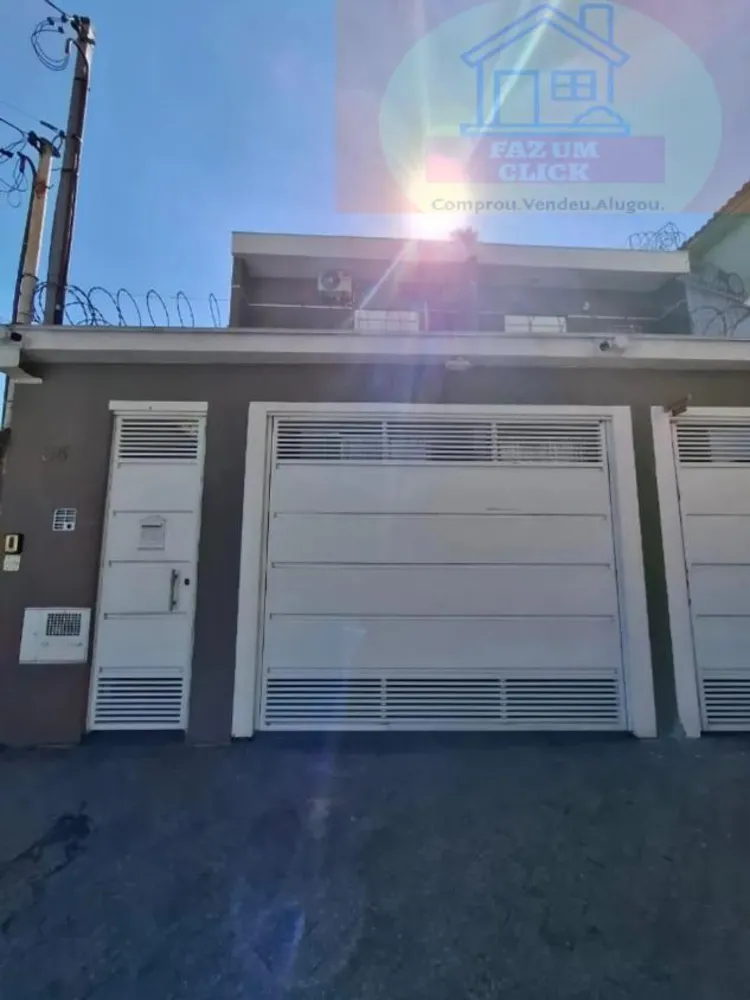 Sobrado, 3 quartos, 236 m² - Foto 1