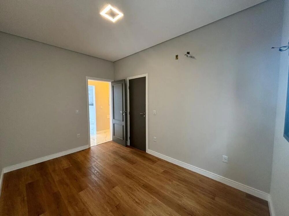 Casa de Condomínio à venda e aluguel com 3 quartos, 187m² - Foto 13