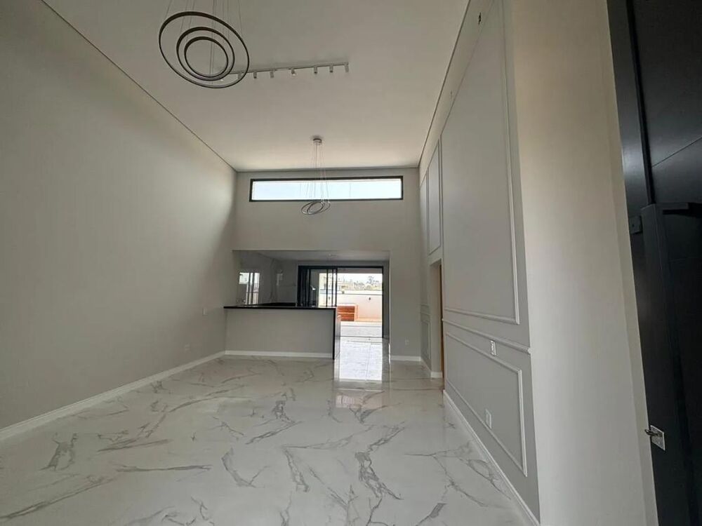 Casa de Condomínio à venda e aluguel com 3 quartos, 187m² - Foto 2