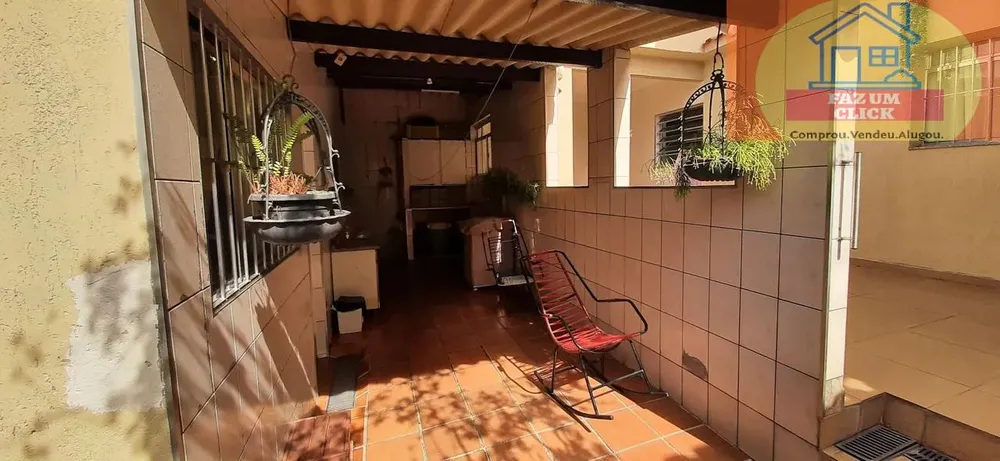 Casa, 4 quartos, 250 m² - Foto 4