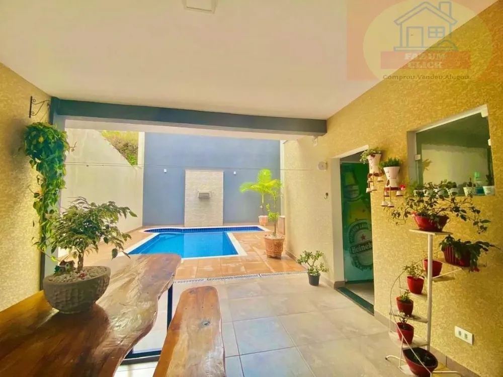 Sobrado, 3 quartos, 430 m² - Foto 1