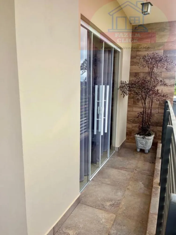 Sobrado, 3 quartos, 430 m² - Foto 1