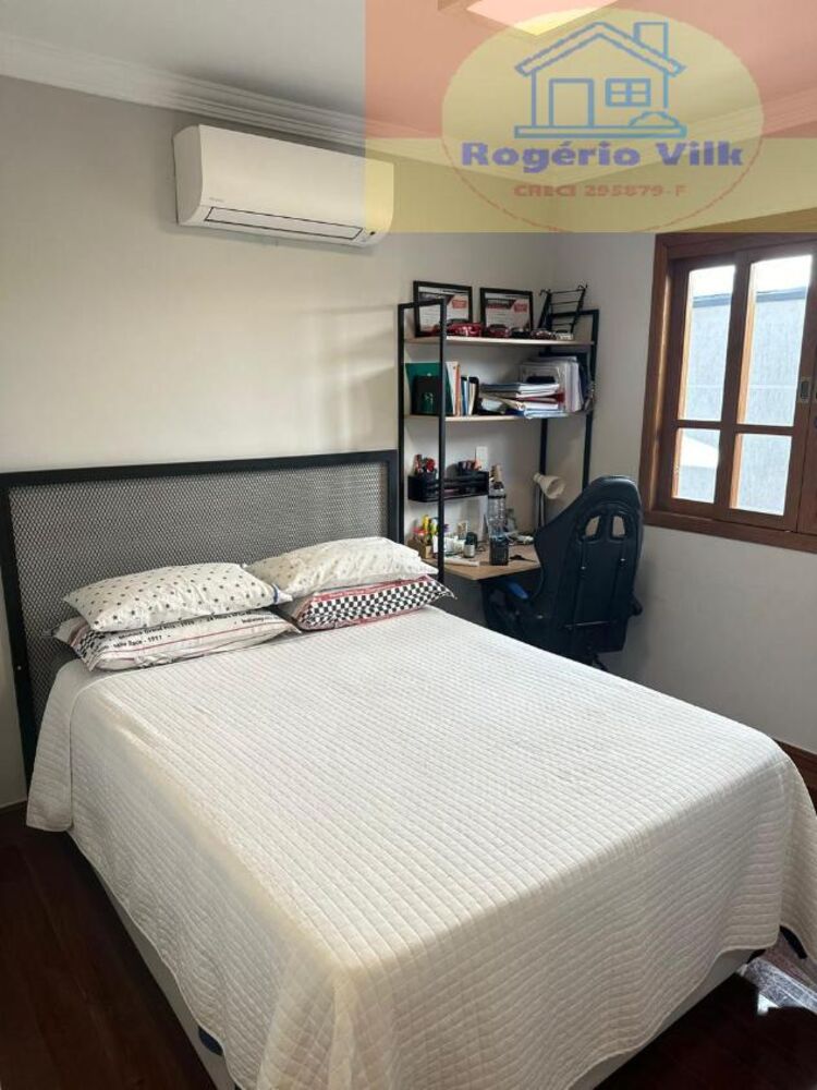 Casa, 3 quartos, 200 m² - Foto 9