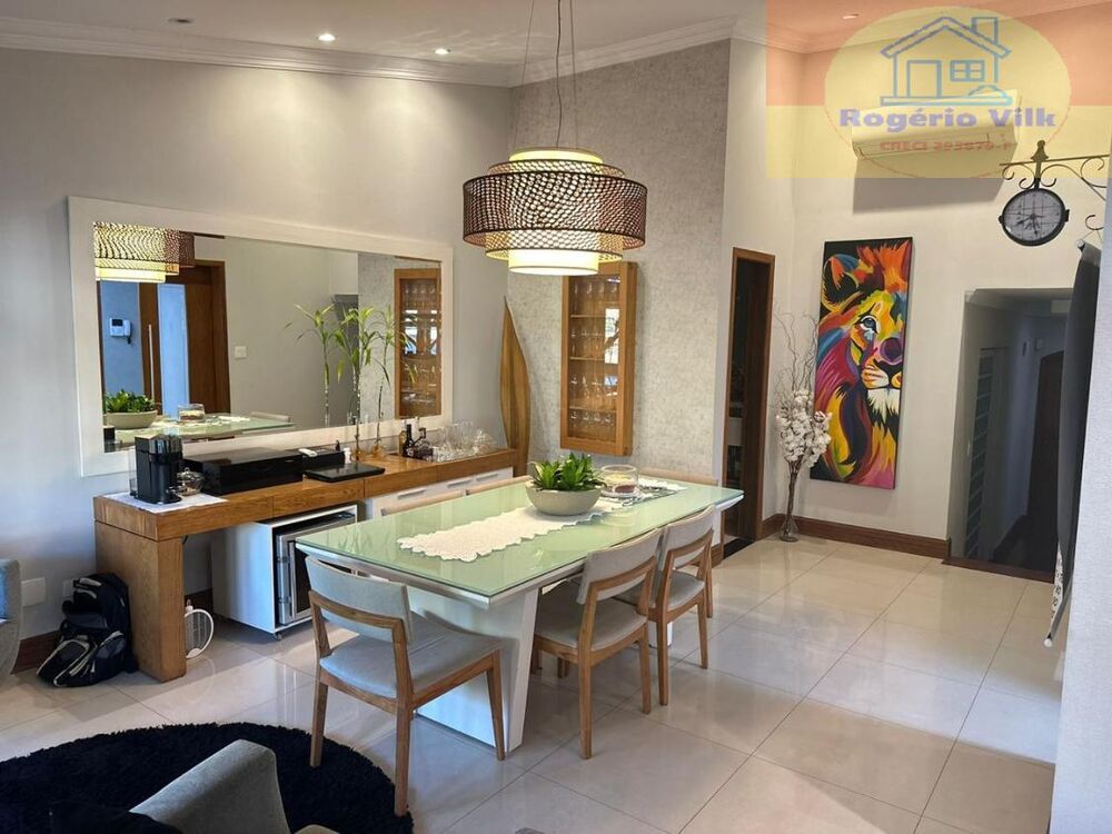 Casa, 3 quartos, 200 m² - Foto 10