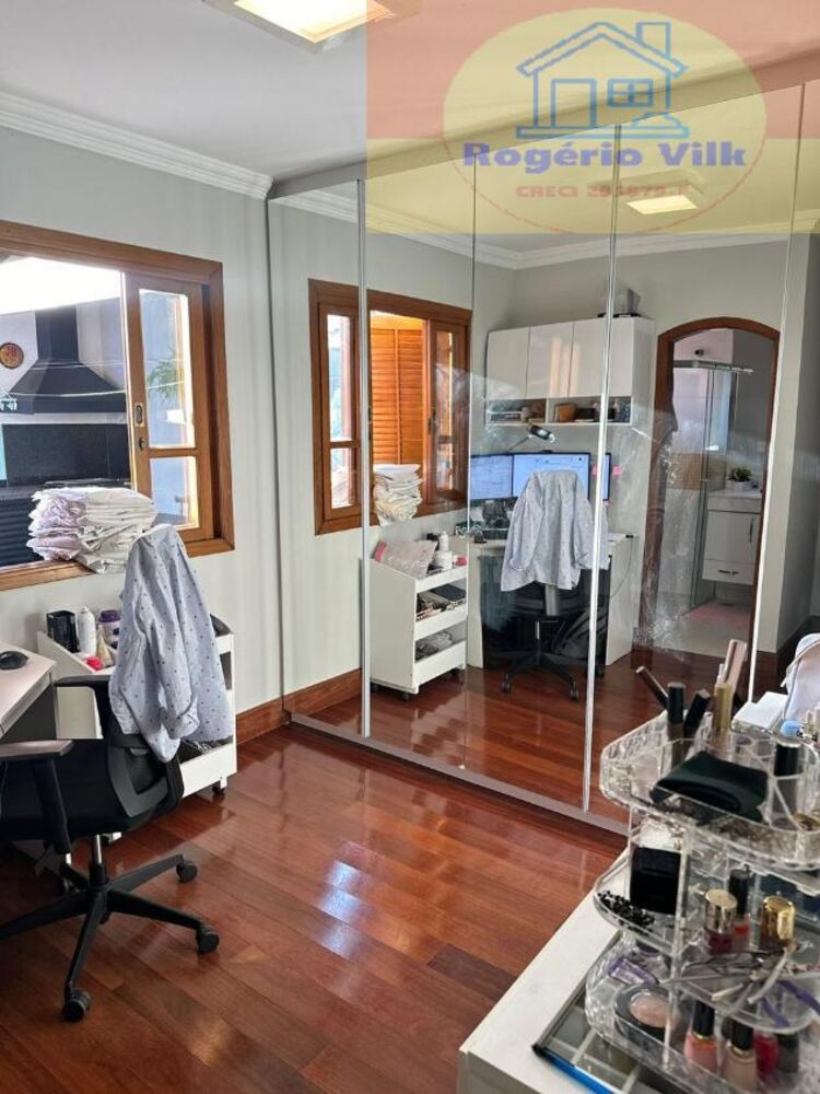 Casa, 3 quartos, 200 m² - Foto 8