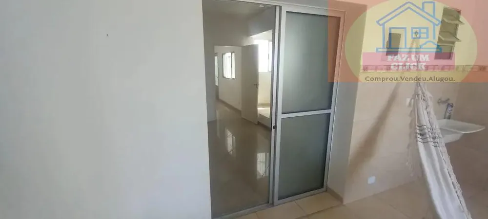 Casa, 3 quartos, 242 m² - Foto 7