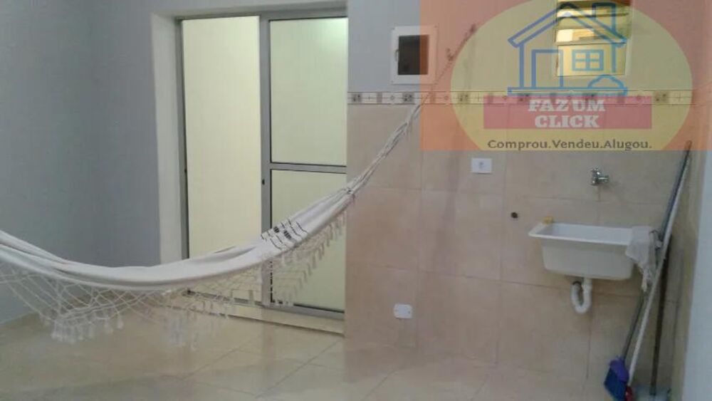 Casa, 3 quartos, 242 m² - Foto 1