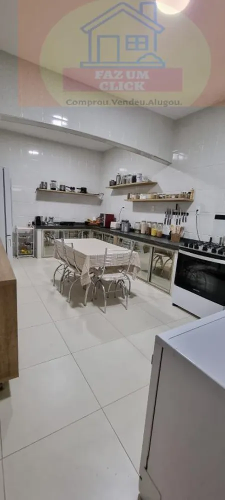 Casa, 4 quartos, 160 m² - Foto 2