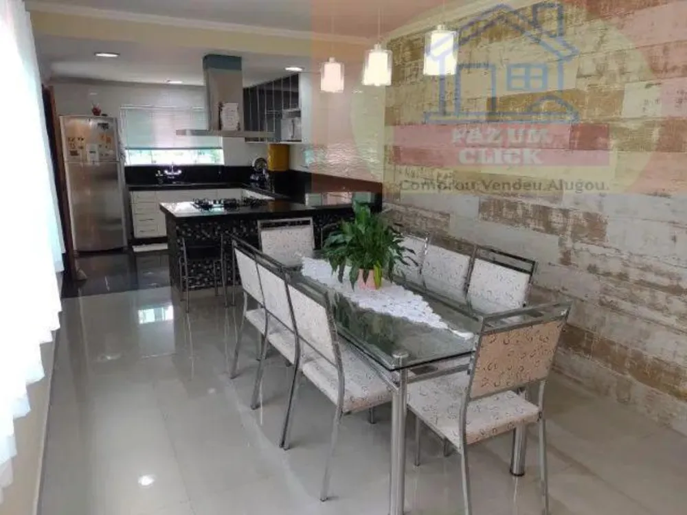 Casa, 4 quartos, 250 m² - Foto 3