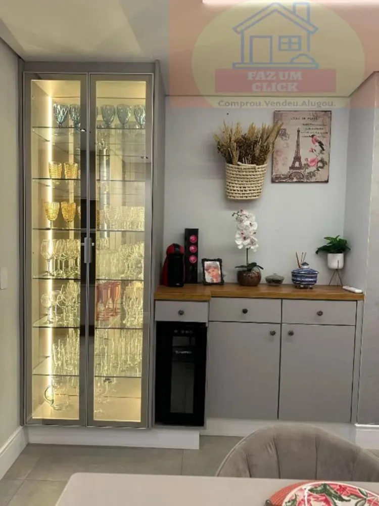 Casa, 3 quartos, 245 m² - Foto 1