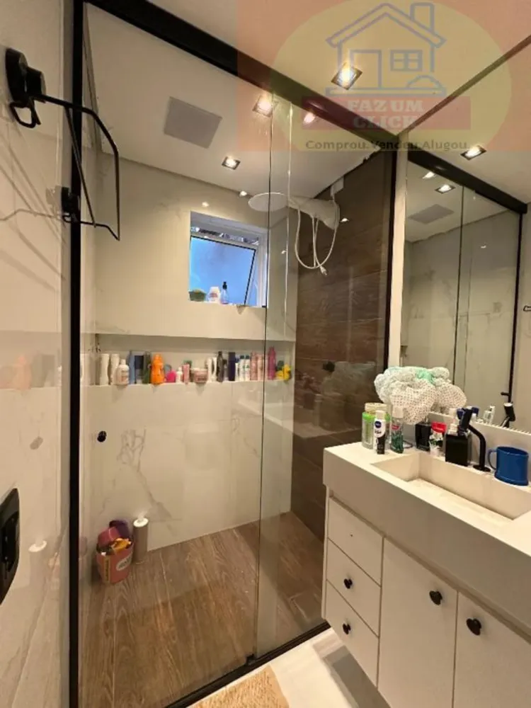Casa, 3 quartos, 245 m² - Foto 2
