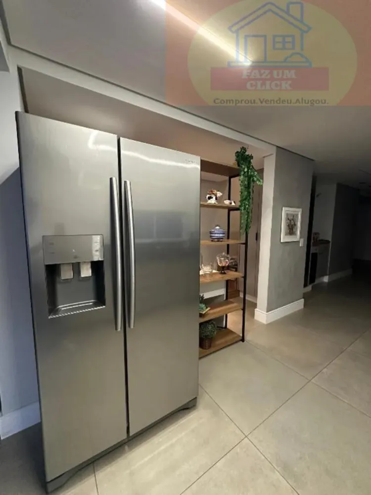 Casa, 3 quartos, 245 m² - Foto 10