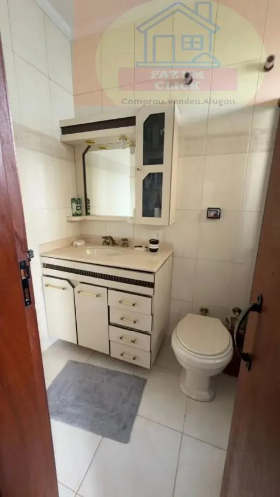 Sobrado, 3 quartos, 380 m² - Foto 1