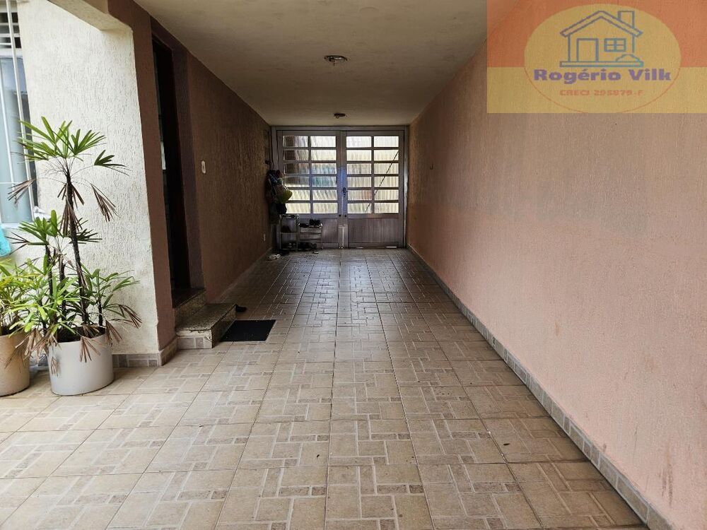 Casa, 4 quartos, 250 m² - Foto 2