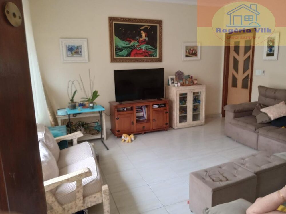 Casa, 4 quartos, 250 m² - Foto 1