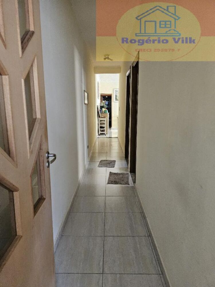 Casa, 4 quartos, 250 m² - Foto 4