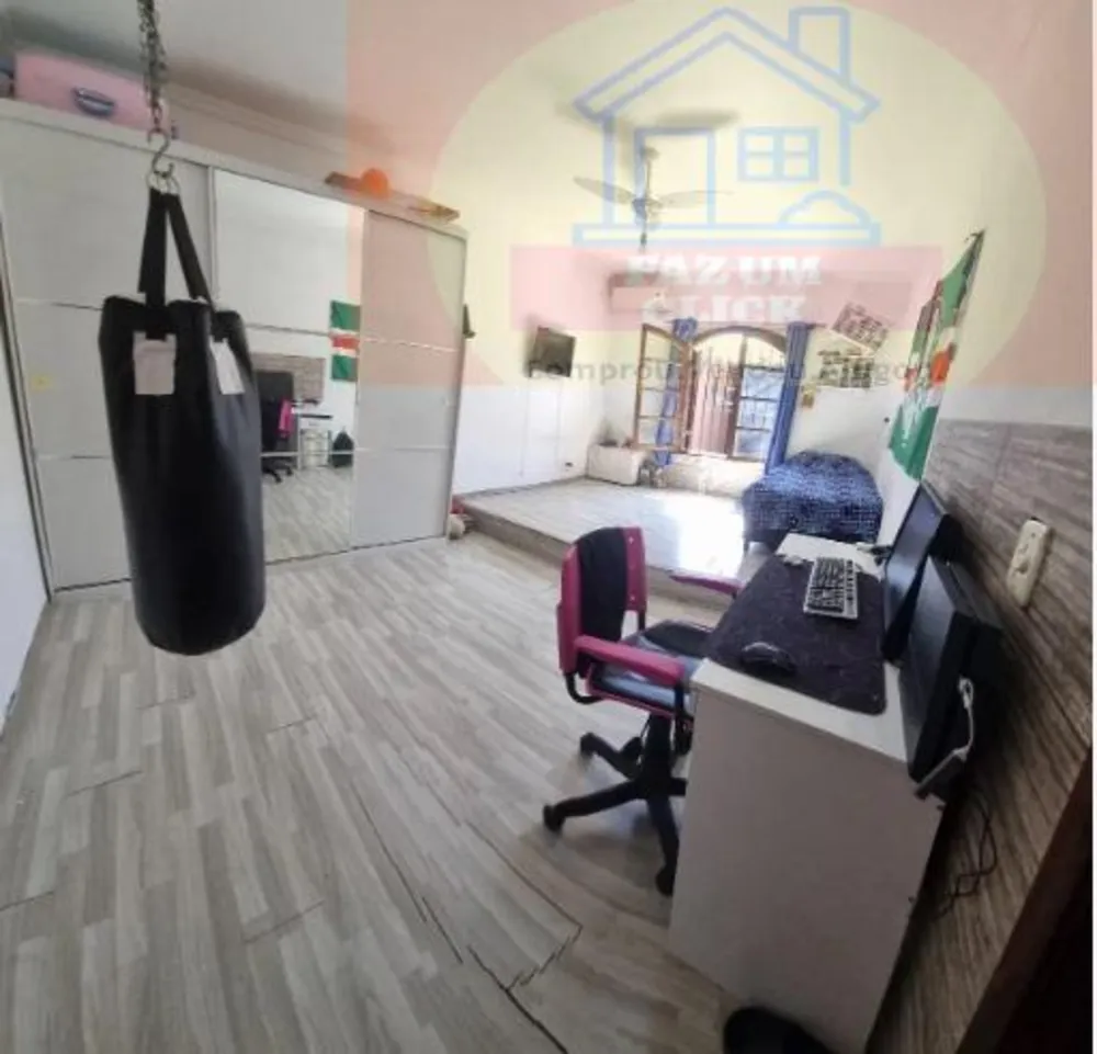 Casa, 3 quartos, 250 m² - Foto 4