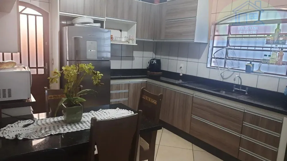 Casa, 4 quartos, 150 m² - Foto 2
