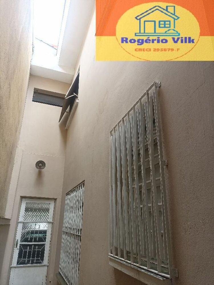 Casa à venda com 3 quartos, 324m² - Foto 21