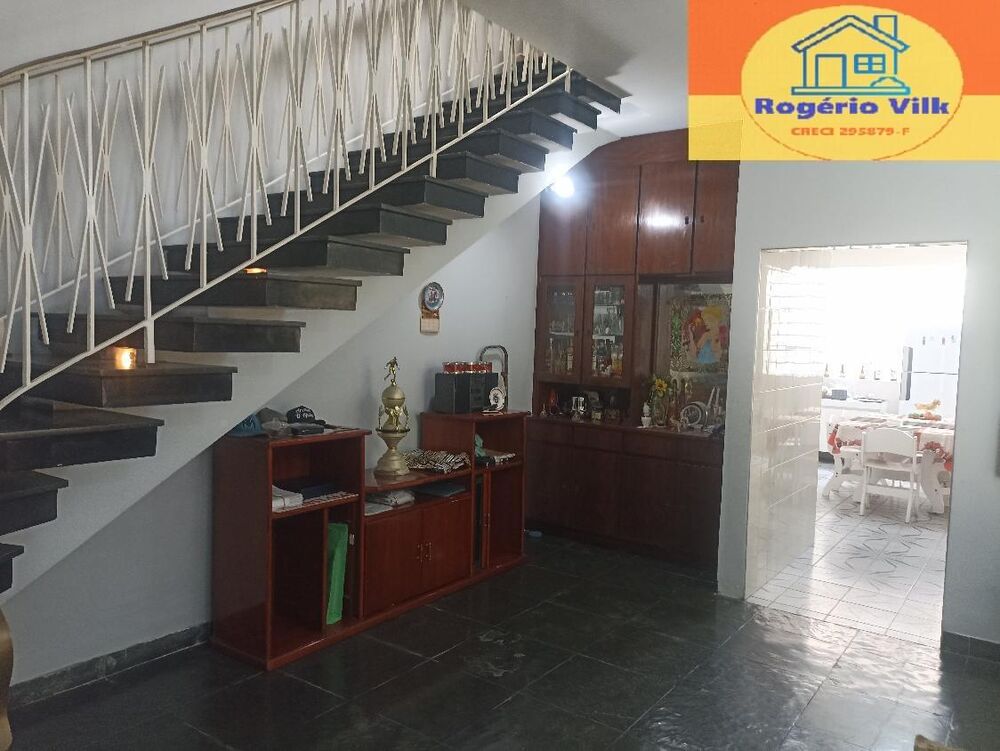 Casa à venda com 3 quartos, 324m² - Foto 11
