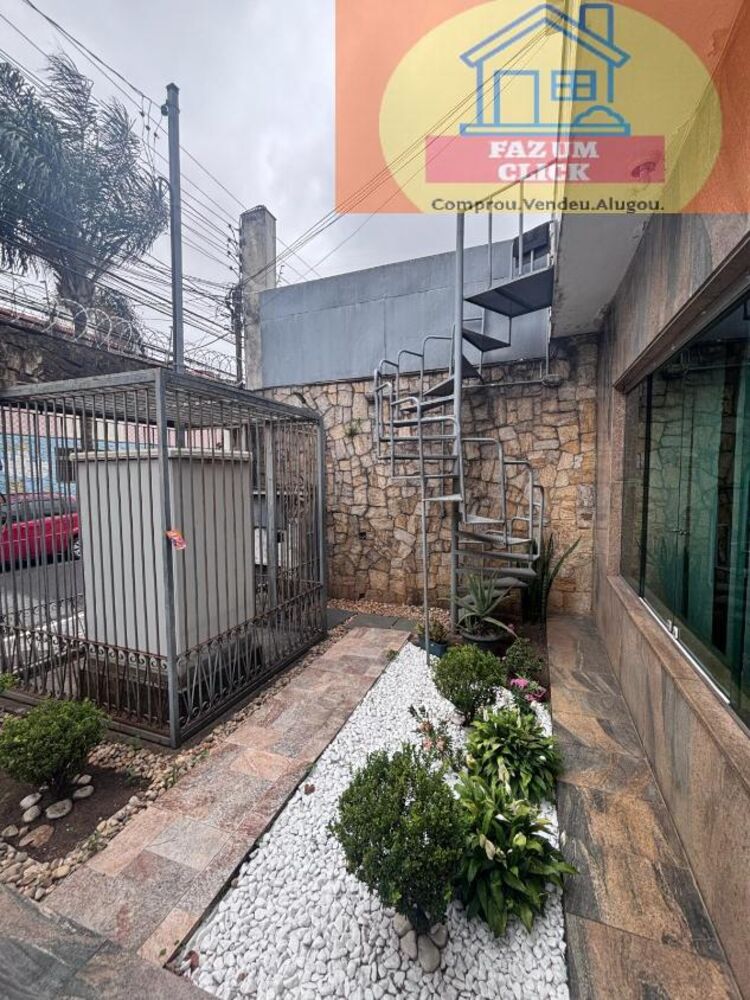 Sobrado à venda com 5 quartos, 256m² - Foto 5