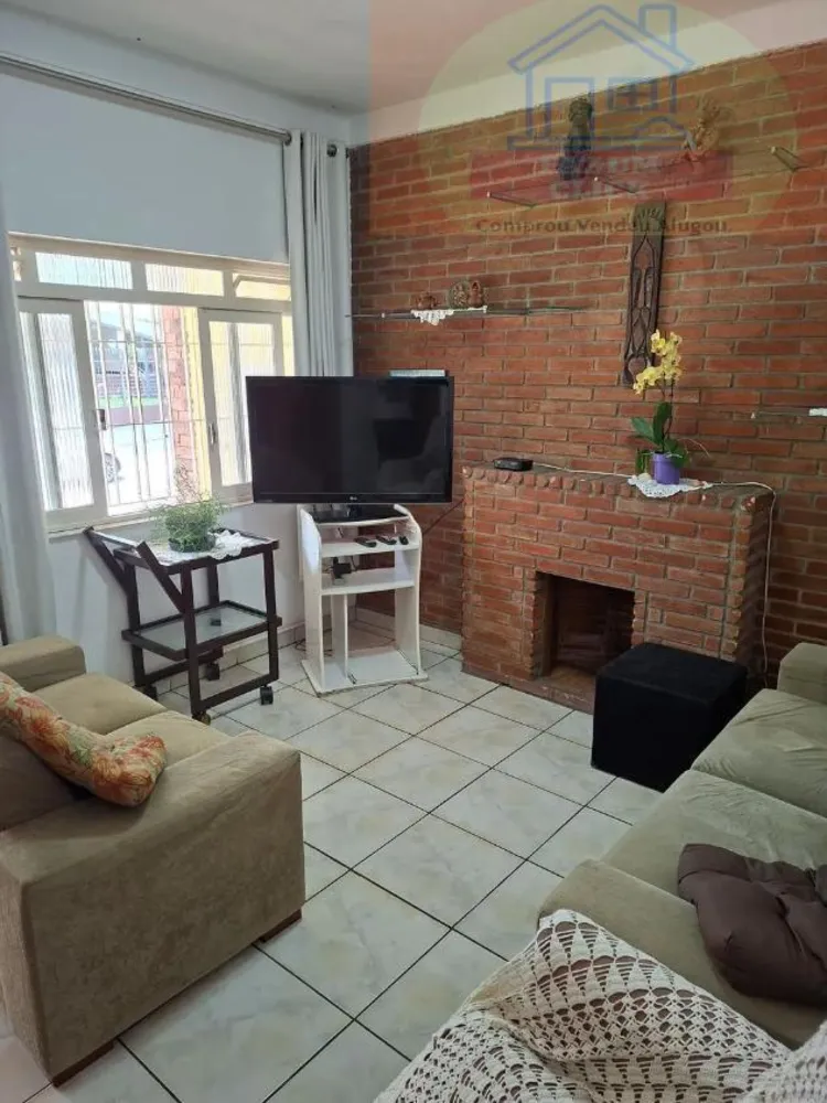 Sobrado, 5 quartos, 180 m² - Foto 1