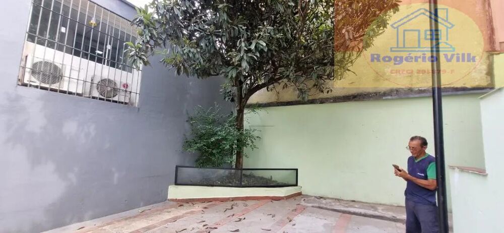 Apartamento para alugar com 3 quartos, 220m² - Foto 18