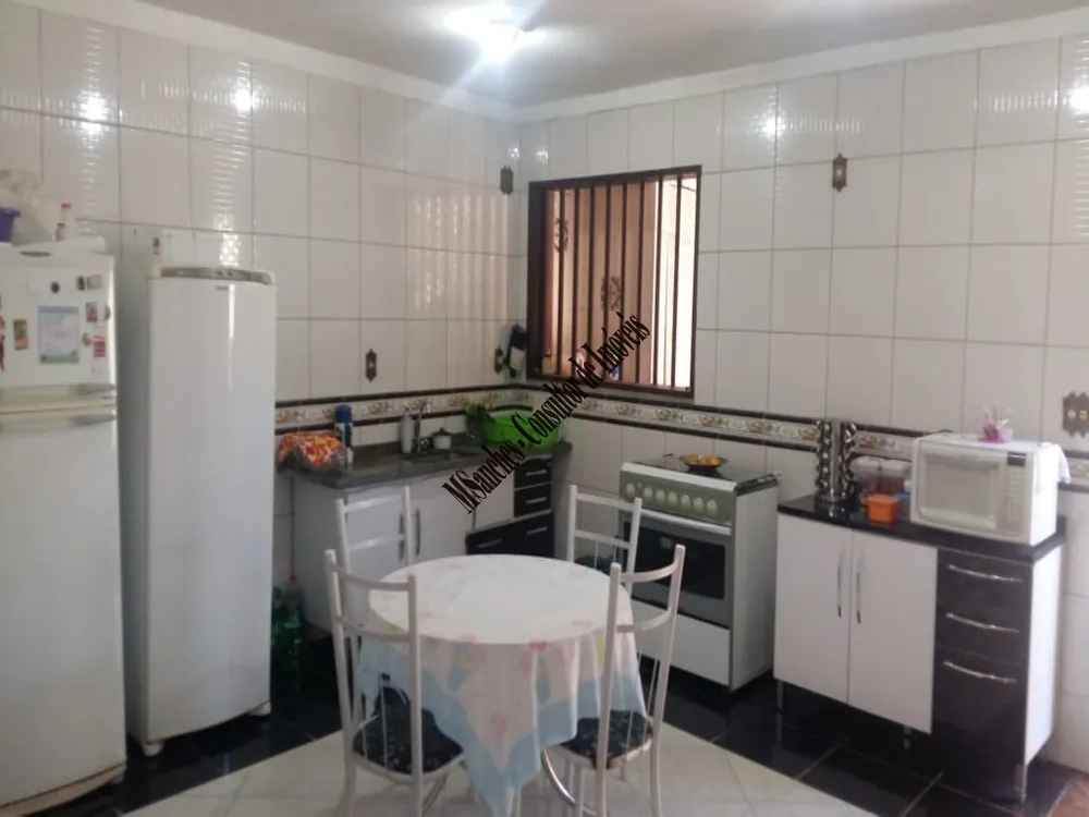 Sobrado, 4 quartos, 453 m² - Foto 1