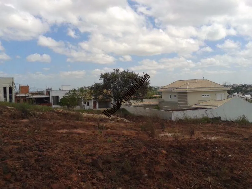 Terreno, 300 m² - Foto 1